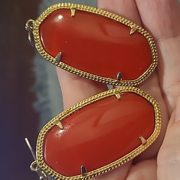 Kendra Scott Danielle drop earrings in bright red and gold VVG preloved conditio - Picture 2 of 9